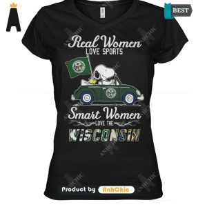 [TRENDY] Real Women Love Sports Smart Women Love The Wisconsin All over Printed T-Shirt